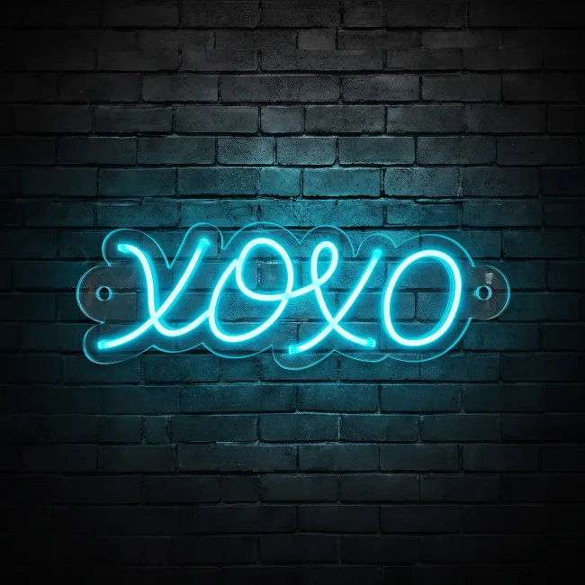 XOXO